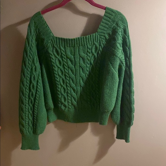 Green Cable Knit Cropped Square Neck Sweater - Picture 2 of 8